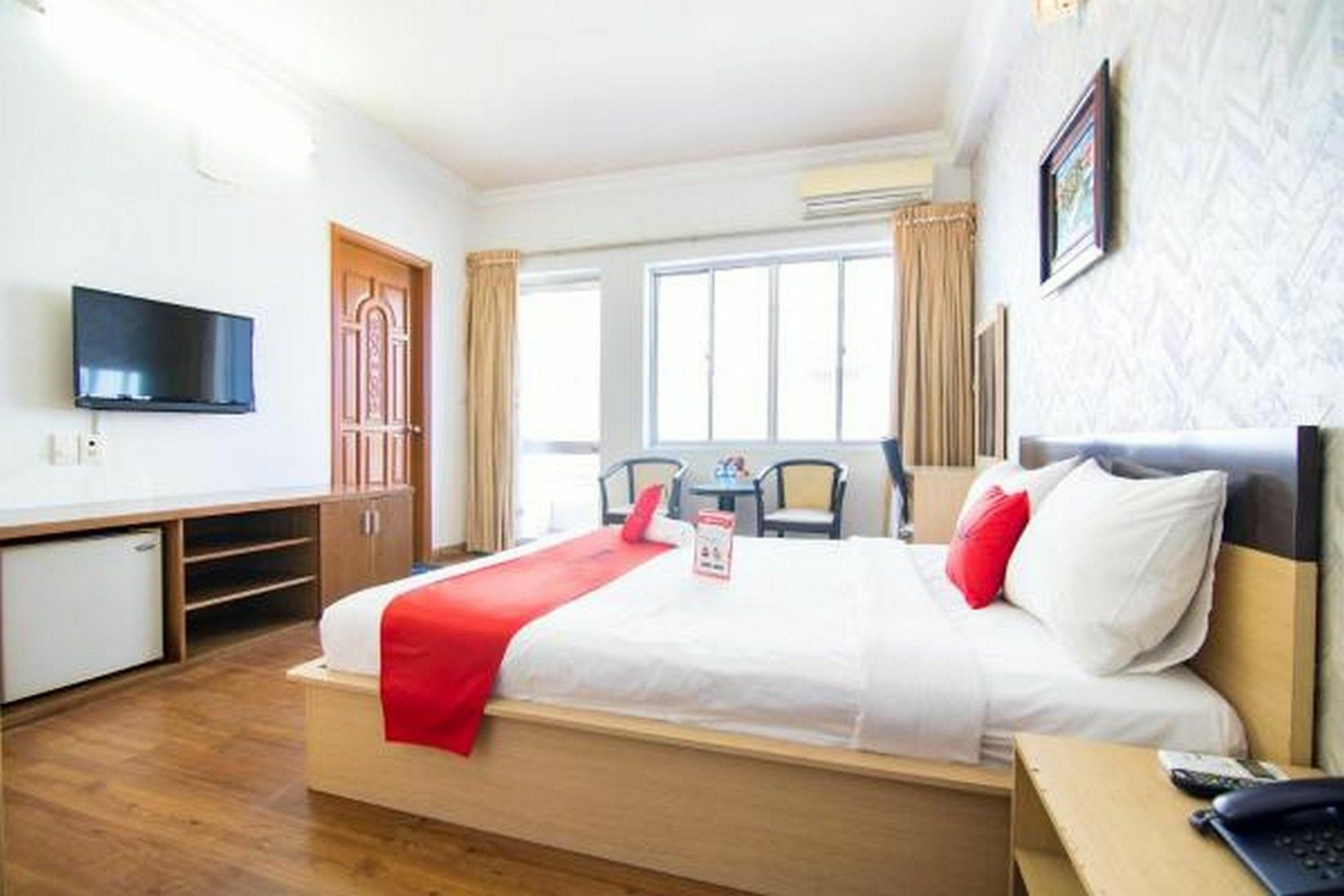 Quynh Giang Hotel Near Hiecc Ho Chi Minh City Exterior photo